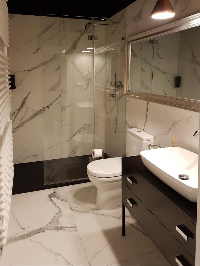 Apartamenty Carskie Koszary #N/A ภายนอก รูปภาพ